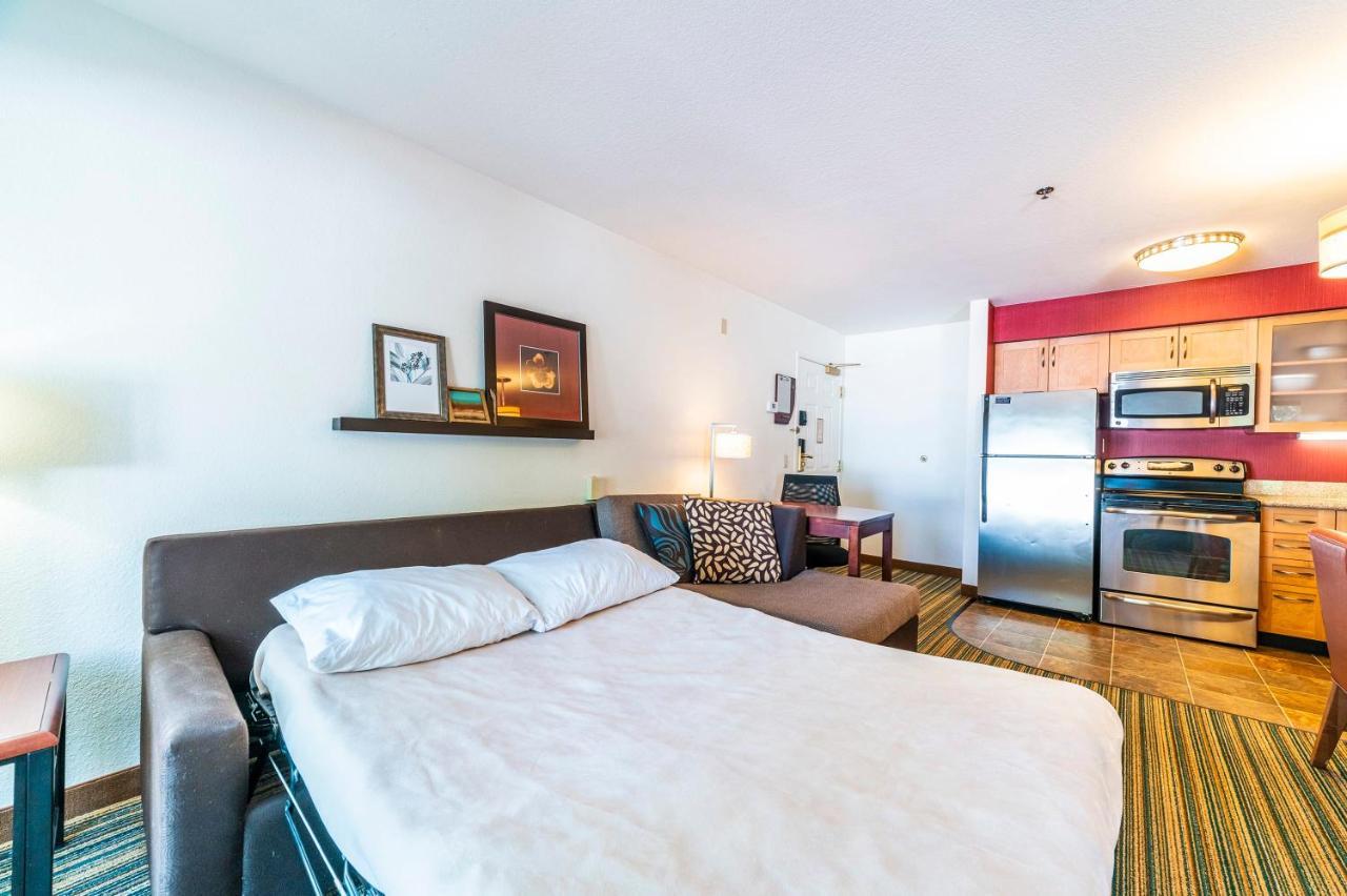 Metro Phx Downstairs Studio Sleeps 4 Ada Accessible ฟีนิกซ์ ภายนอก รูปภาพ